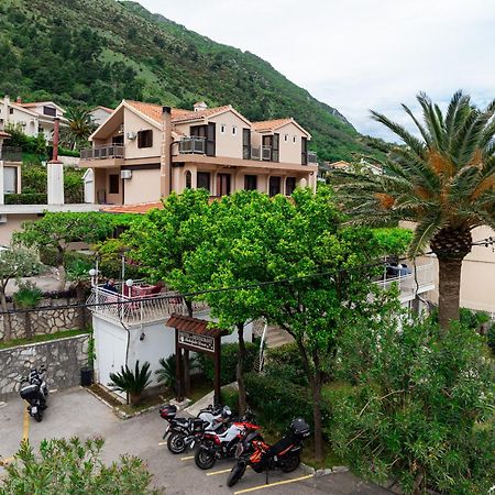 Hotel Bokeljski Dvori Kotor Buitenkant foto
