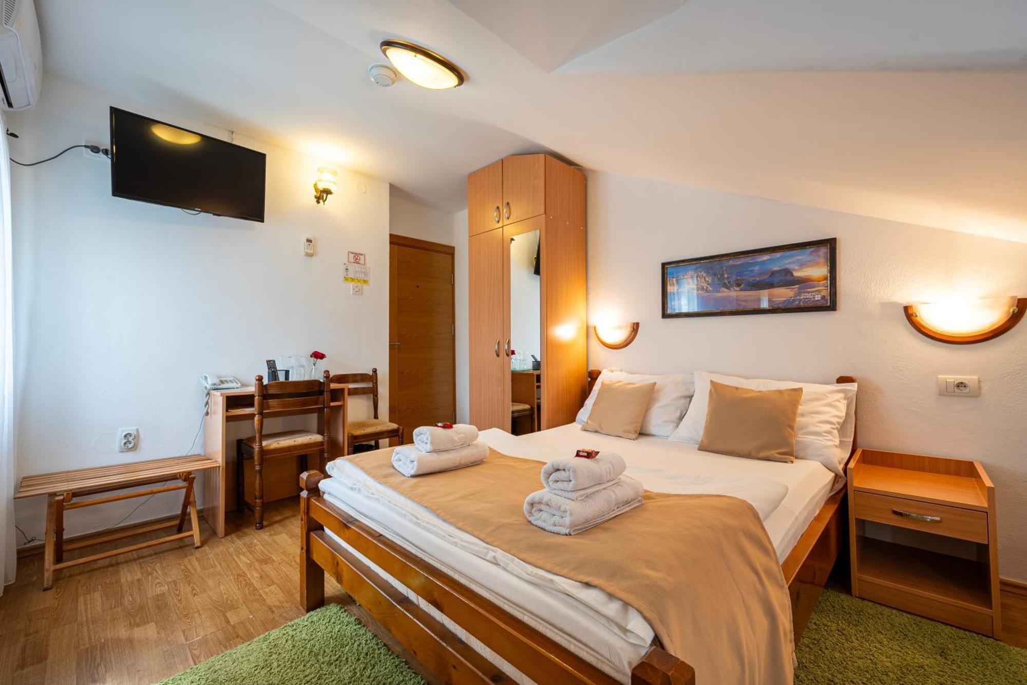 Hotel Bokeljski Dvori Kotor Kamer foto