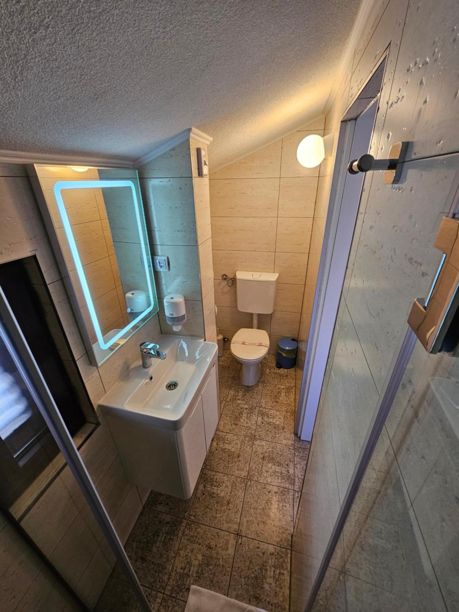 Hotel Bokeljski Dvori Kotor Kamer foto