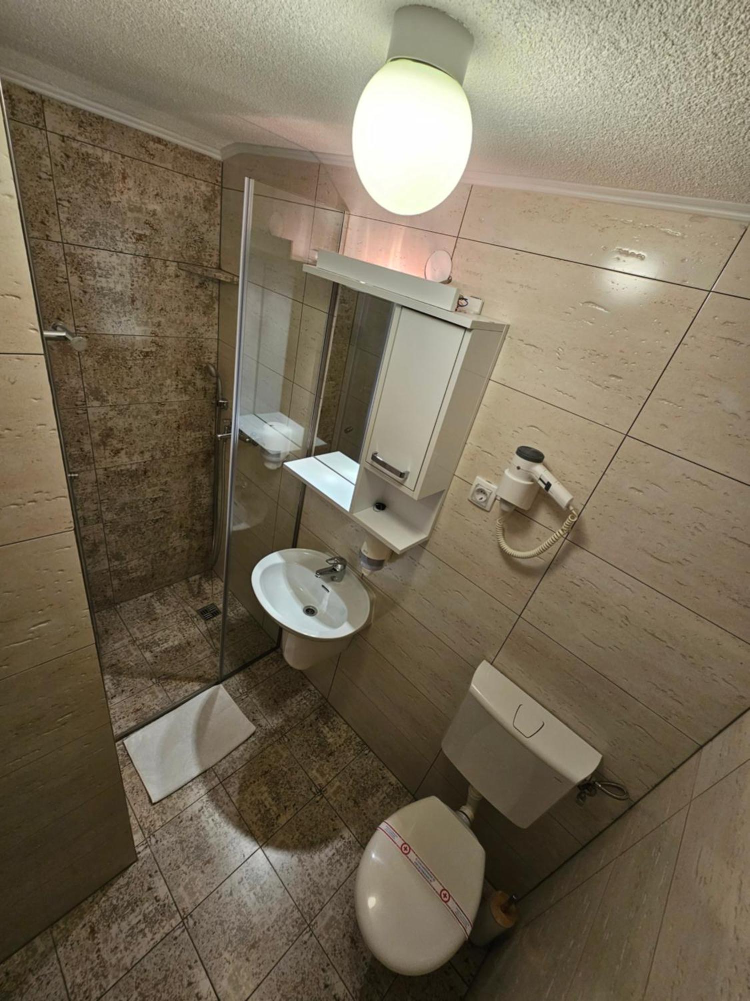 Hotel Bokeljski Dvori Kotor Buitenkant foto