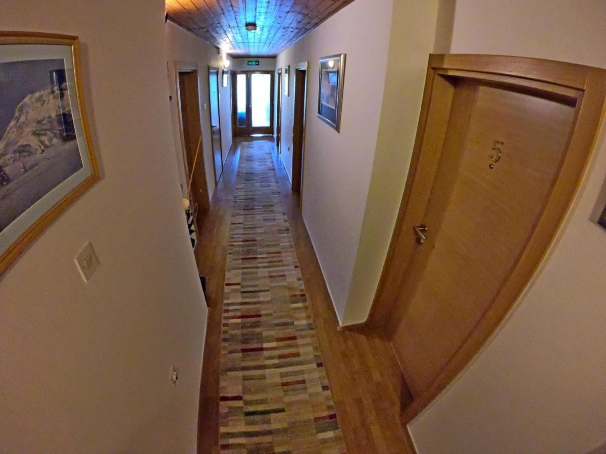 Hotel Bokeljski Dvori Kotor Buitenkant foto