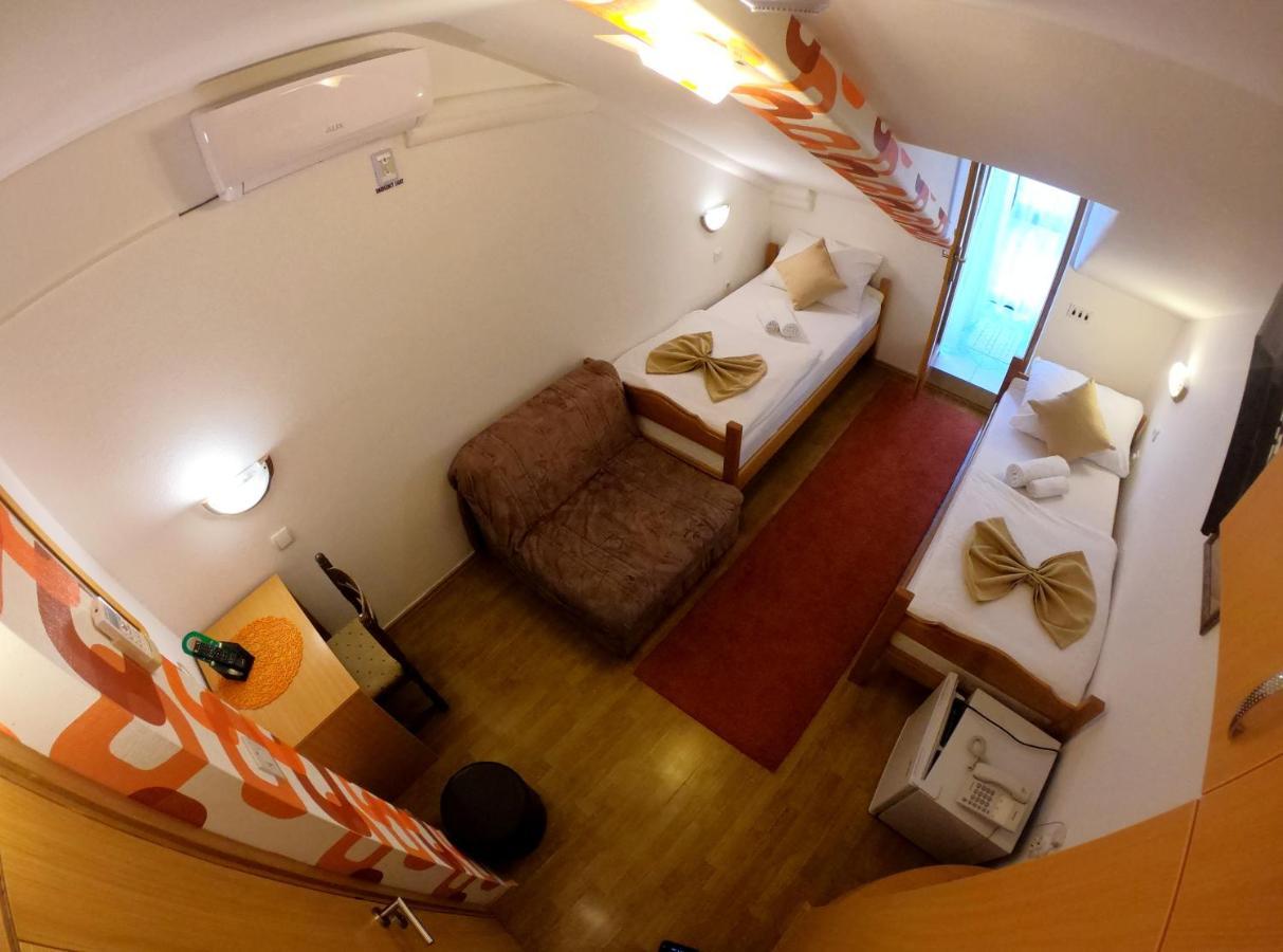 Hotel Bokeljski Dvori Kotor Buitenkant foto
